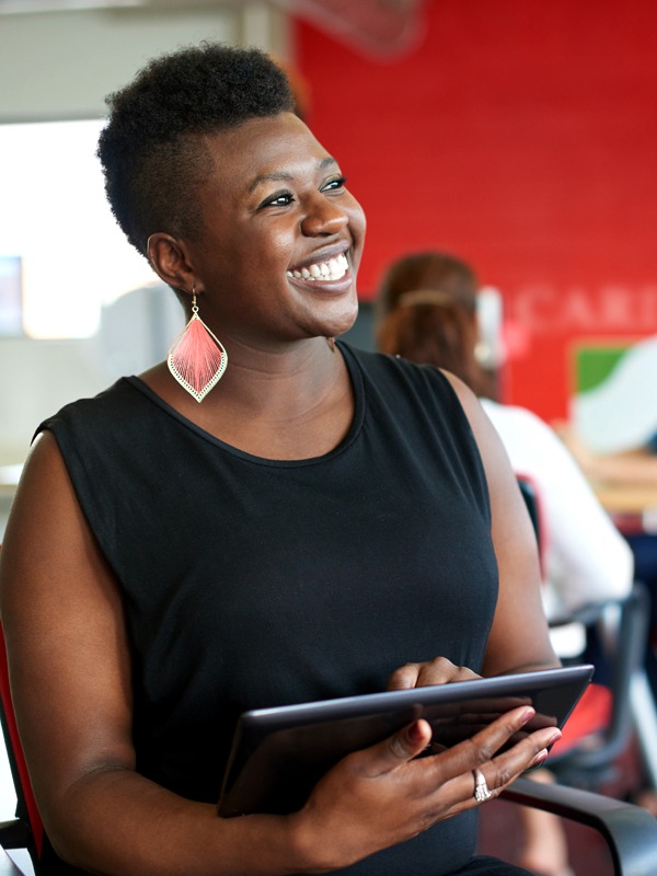 cardinal-homes-600x800-careers-office